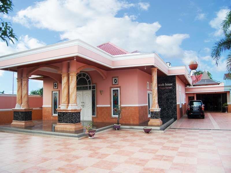 Sunggal Hotel Syariah Aceh House Murni מראה חיצוני תמונה